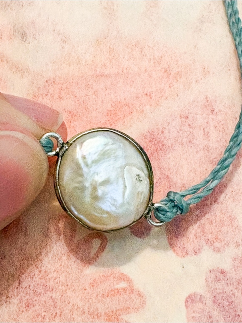 Pura Vida “Pretty in Pearl” bracelet - Picture 3 of 4